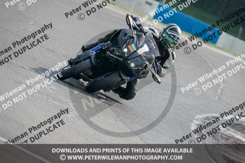 donington no limits trackday;donington park photographs;donington trackday photographs;no limits trackdays;peter wileman photography;trackday digital images;trackday photos
